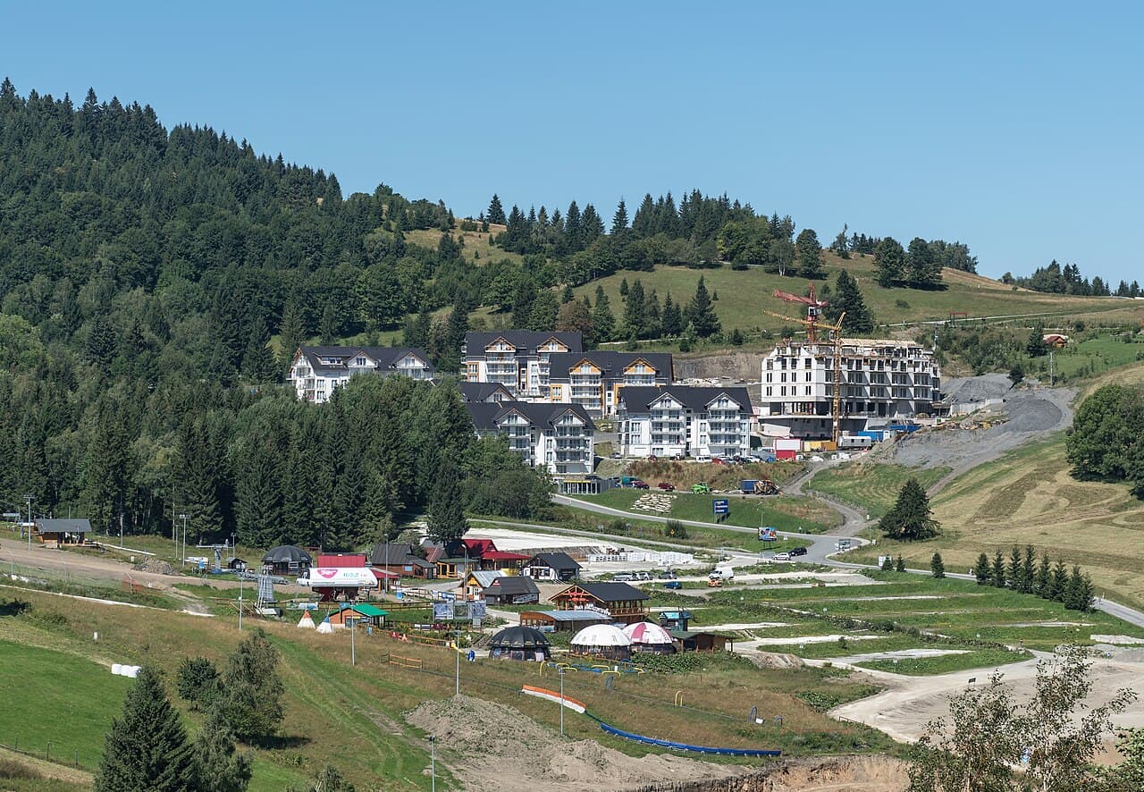 Czarna Góra Resort